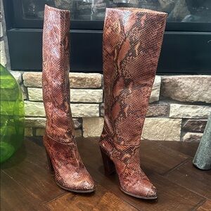 Marlene Birger Women's Snakeskin Knee-High Boots sz 40